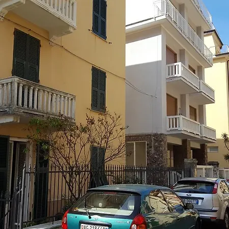 Apartment Via Paola Olivieri 1 Levanto