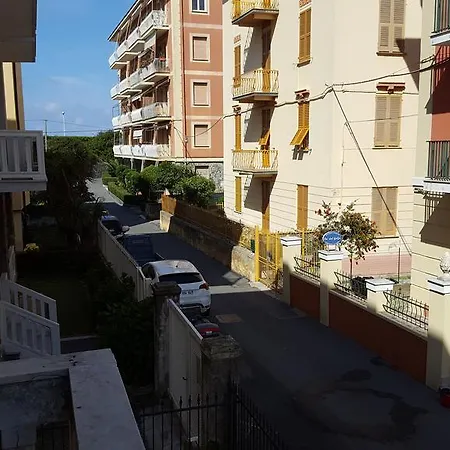 Apartment Via Paola Olivieri 1 Levanto