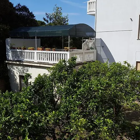 Apartment Via Paola Olivieri 1 Levanto